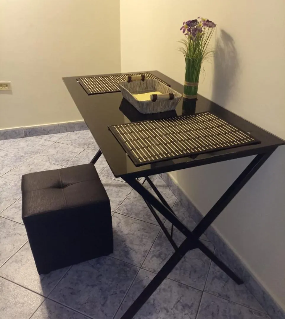 Comodo Apartamento En Medellín 0*,
